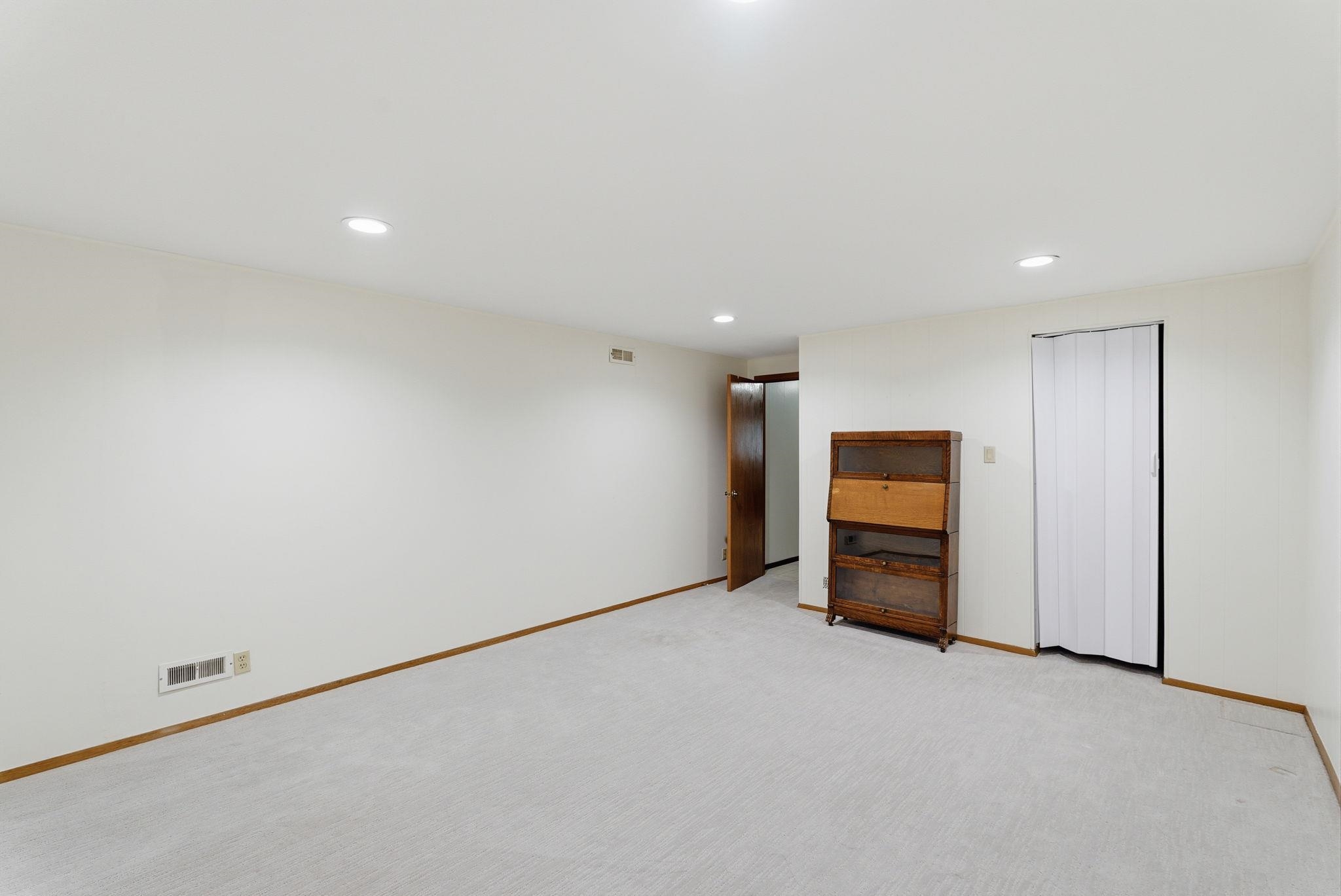 2308 N Longwood Wichita KS 67226