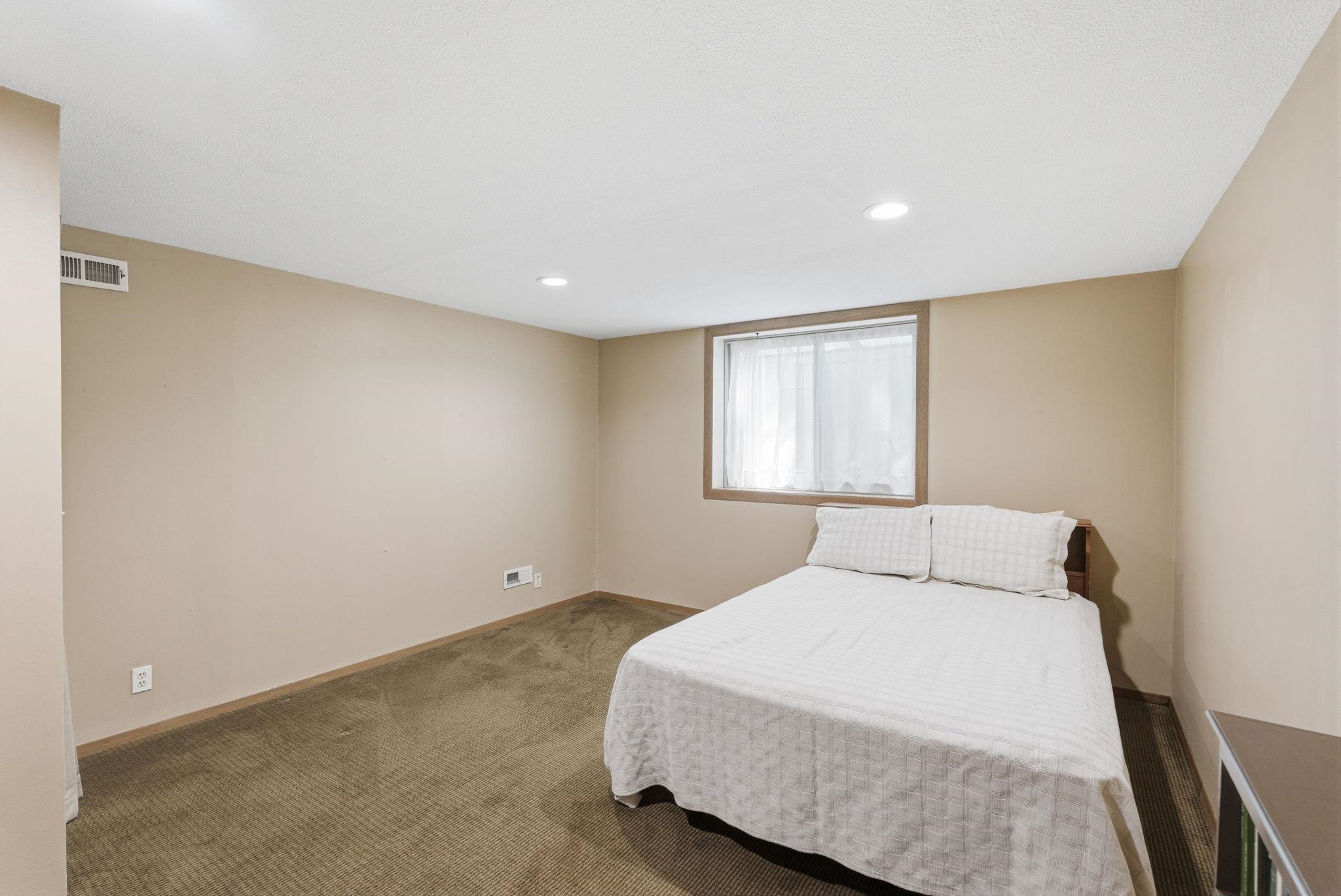 2308 N Longwood Wichita KS 67226