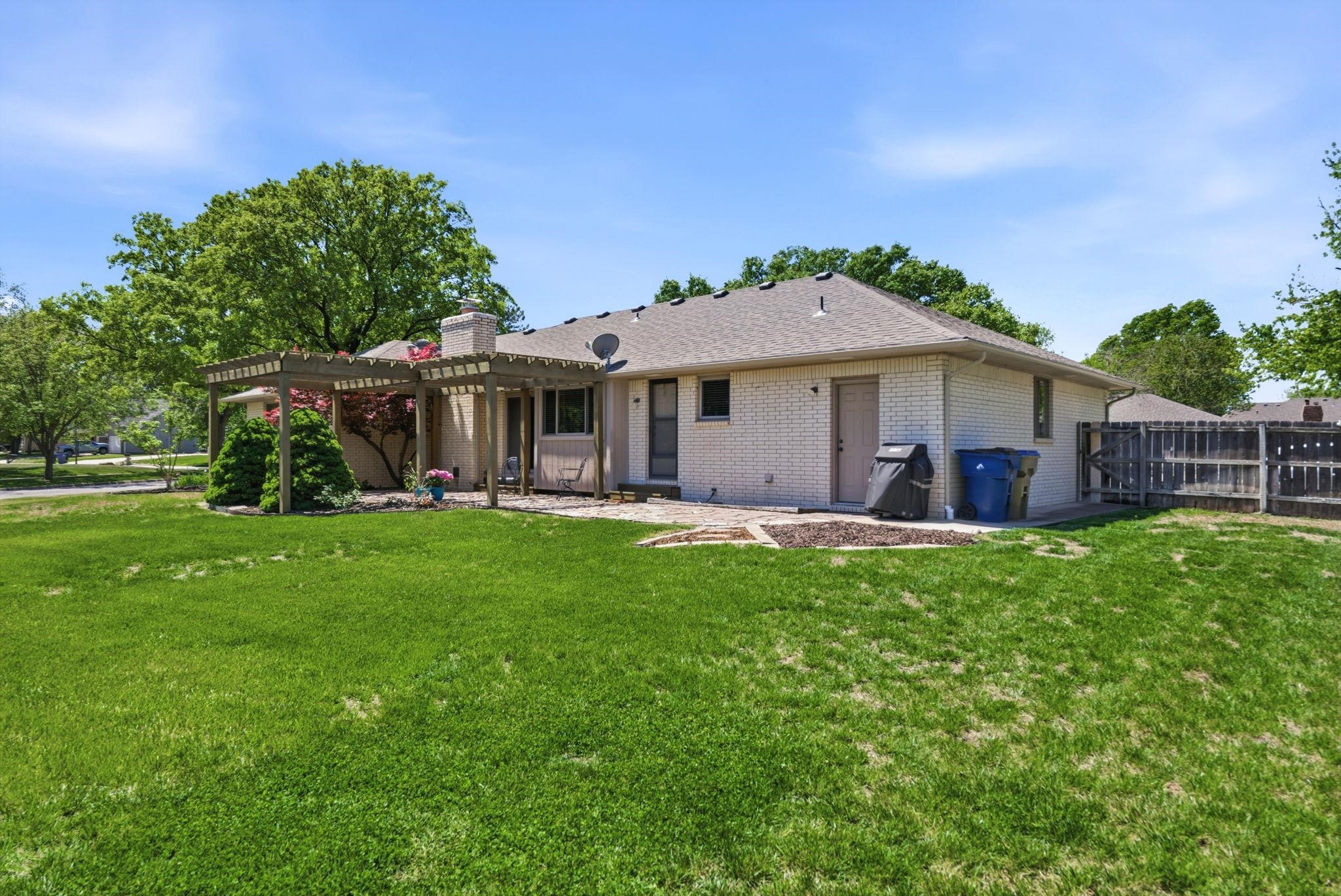 2308 N Longwood Wichita KS 67226