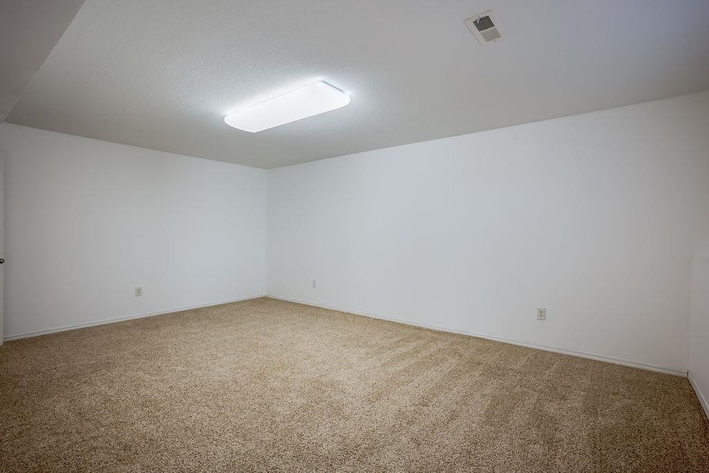 2121 S Upland Hills Wichita KS 67235