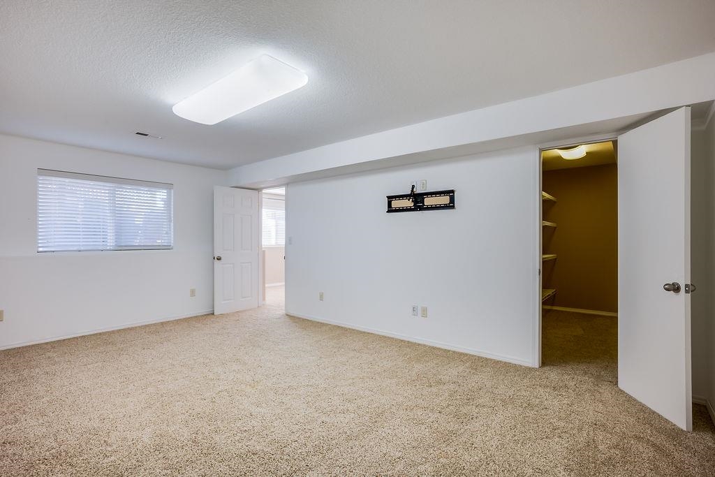 2121 S Upland Hills Wichita KS 67235