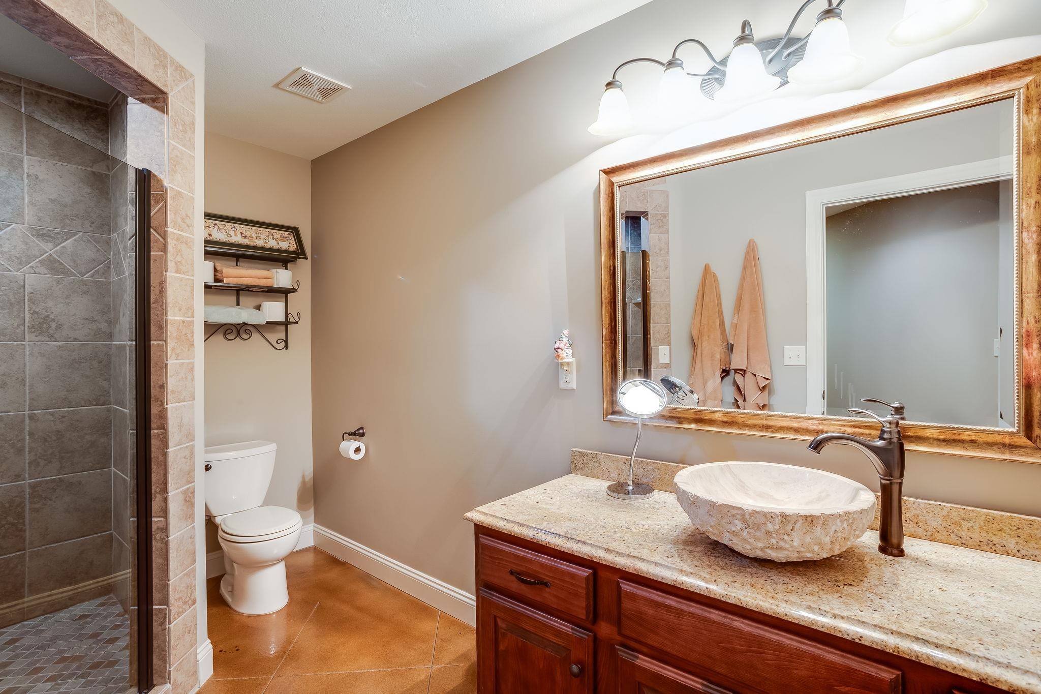 2418 N Rough Creek Derby KS 67037