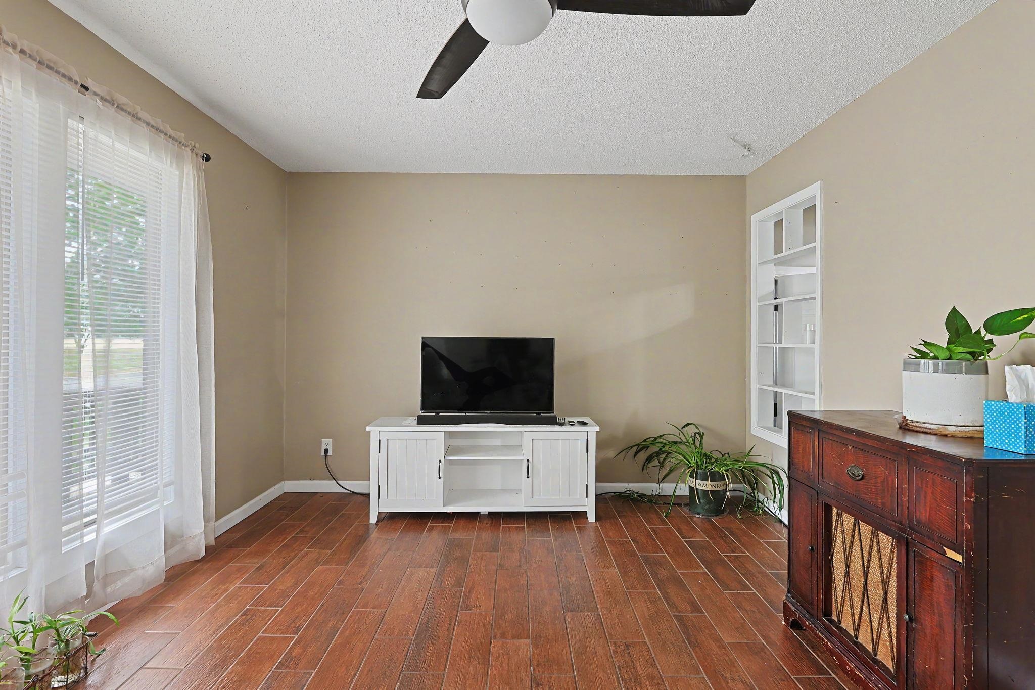 714 W 25th Street S Wichita KS 67217