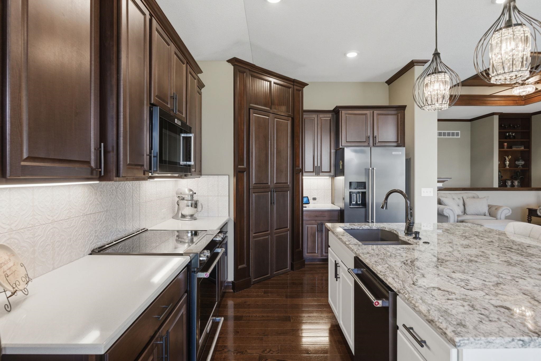 229 W Lakeside Drive Cheney KS 67025