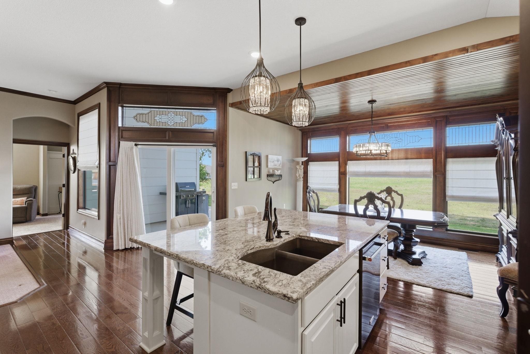 229 W Lakeside Drive Cheney KS 67025