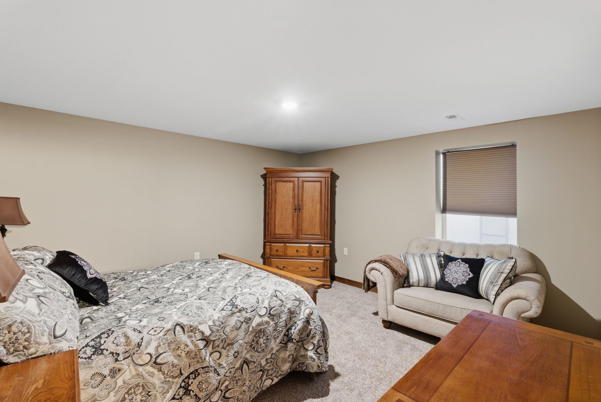 229 W Lakeside Drive Cheney KS 67025