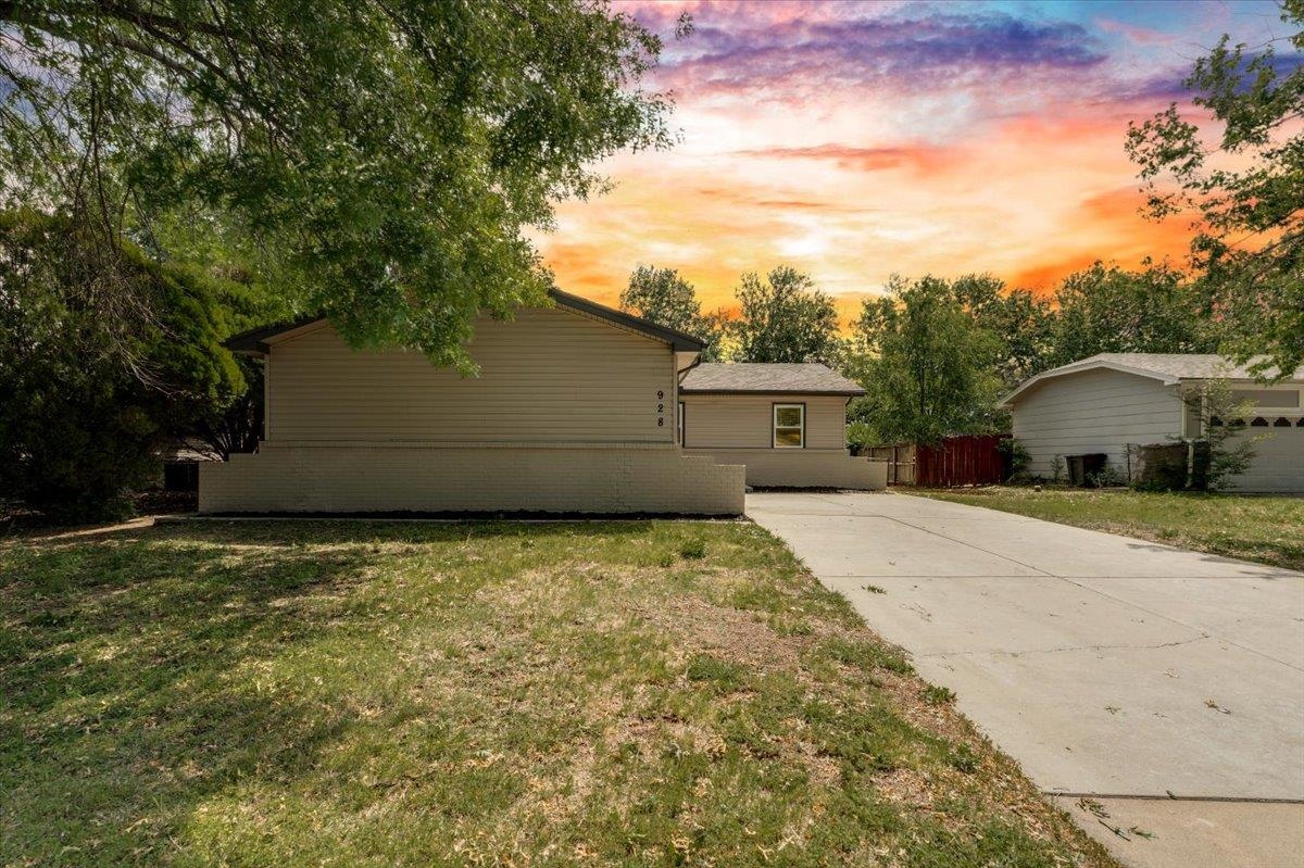 928 S Dalton Drive Wichita KS 67207