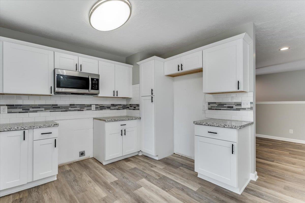 928 S Dalton Drive Wichita KS 67207