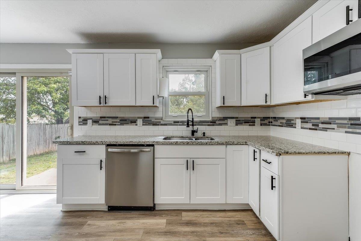 928 S Dalton Drive Wichita KS 67207
