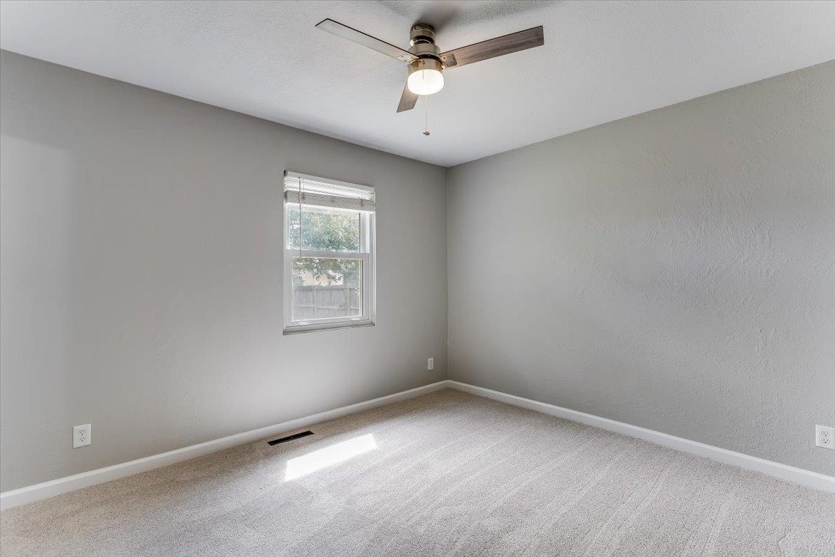 928 S Dalton Drive Wichita KS 67207