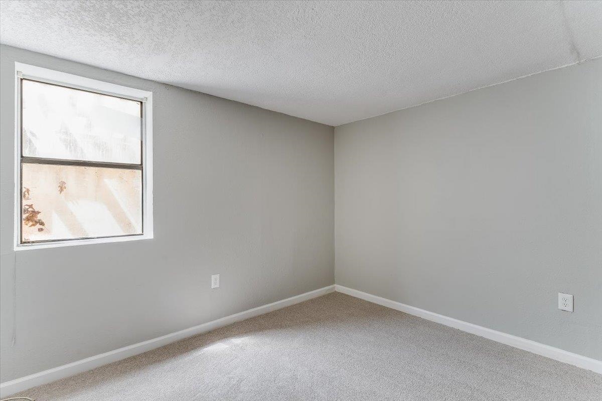928 S Dalton Drive Wichita KS 67207