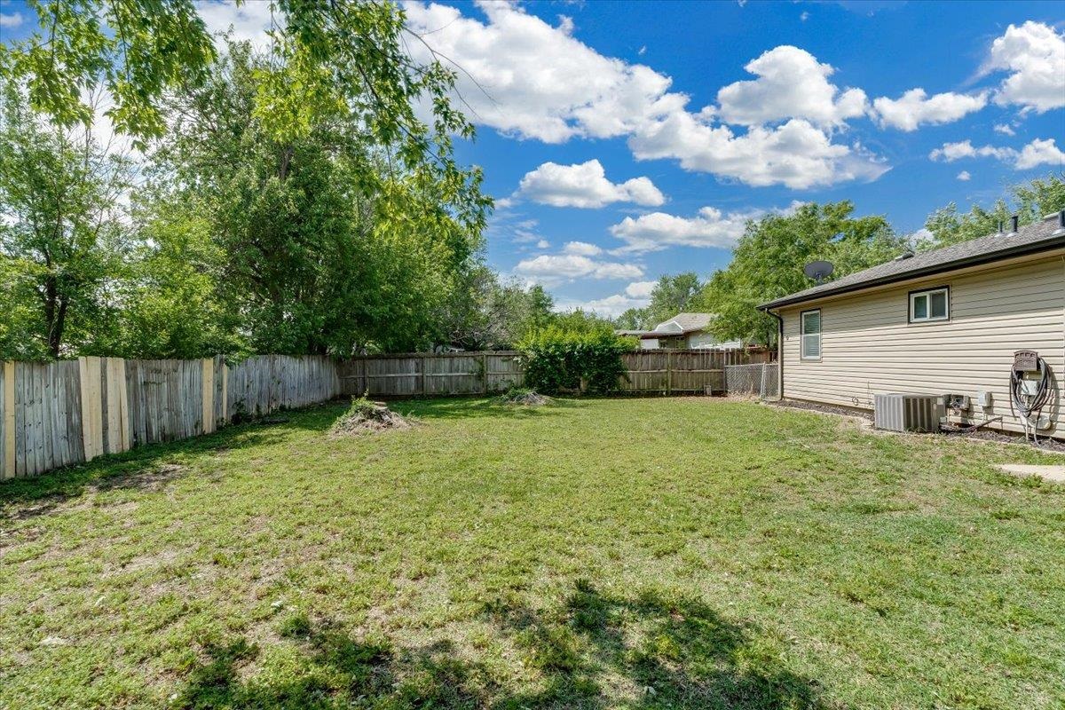 928 S Dalton Drive Wichita KS 67207
