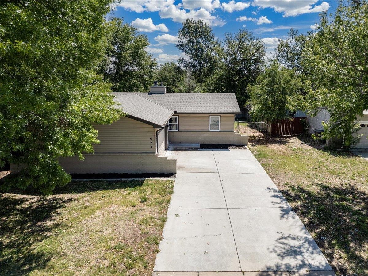 928 S Dalton Drive Wichita KS 67207