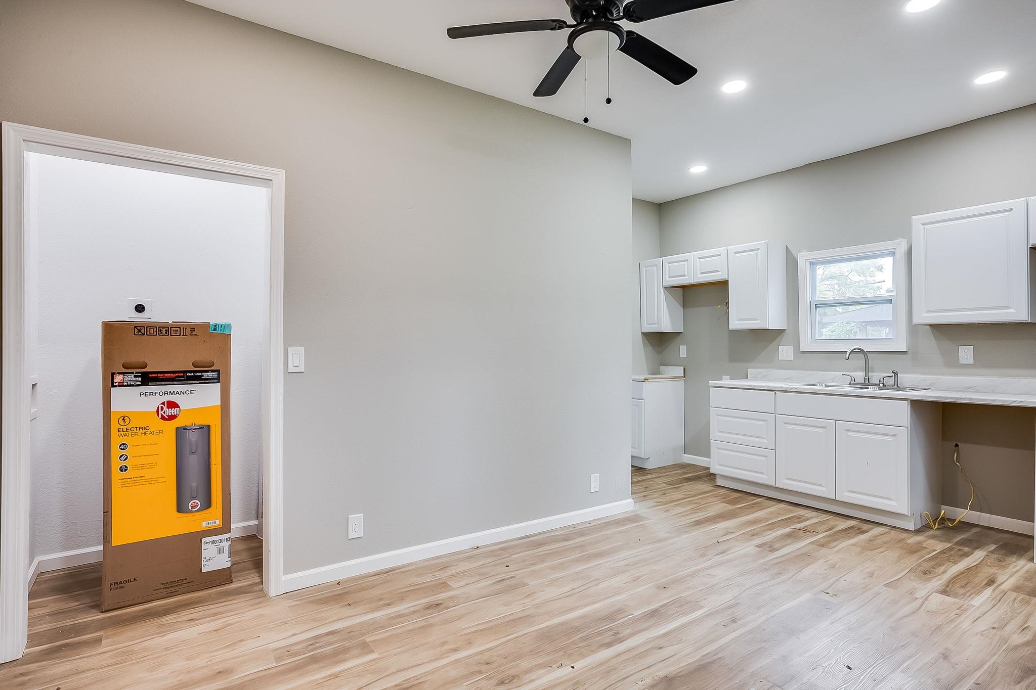 317 W 6th Avenue Belle Plaine KS 67013