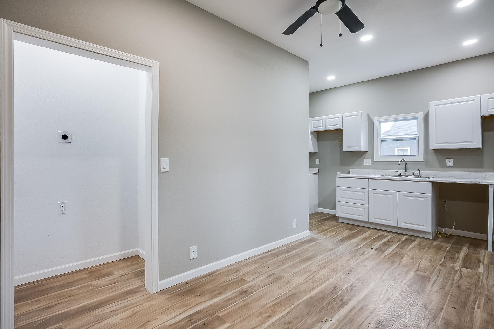 317 W 6th Avenue Belle Plaine KS 67013