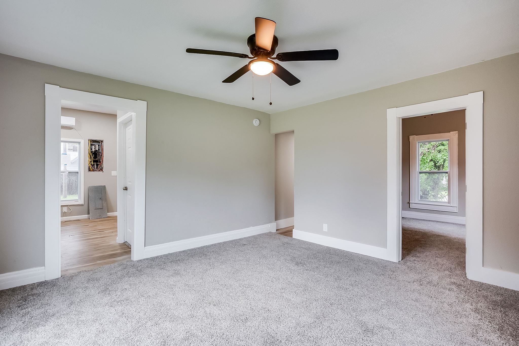 317 W 6th Avenue Belle Plaine KS 67013