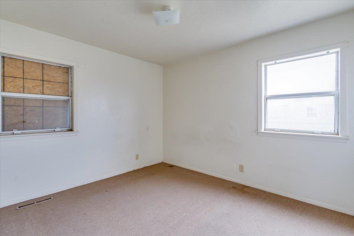 1607 E Catalina Street Wichita KS 67216