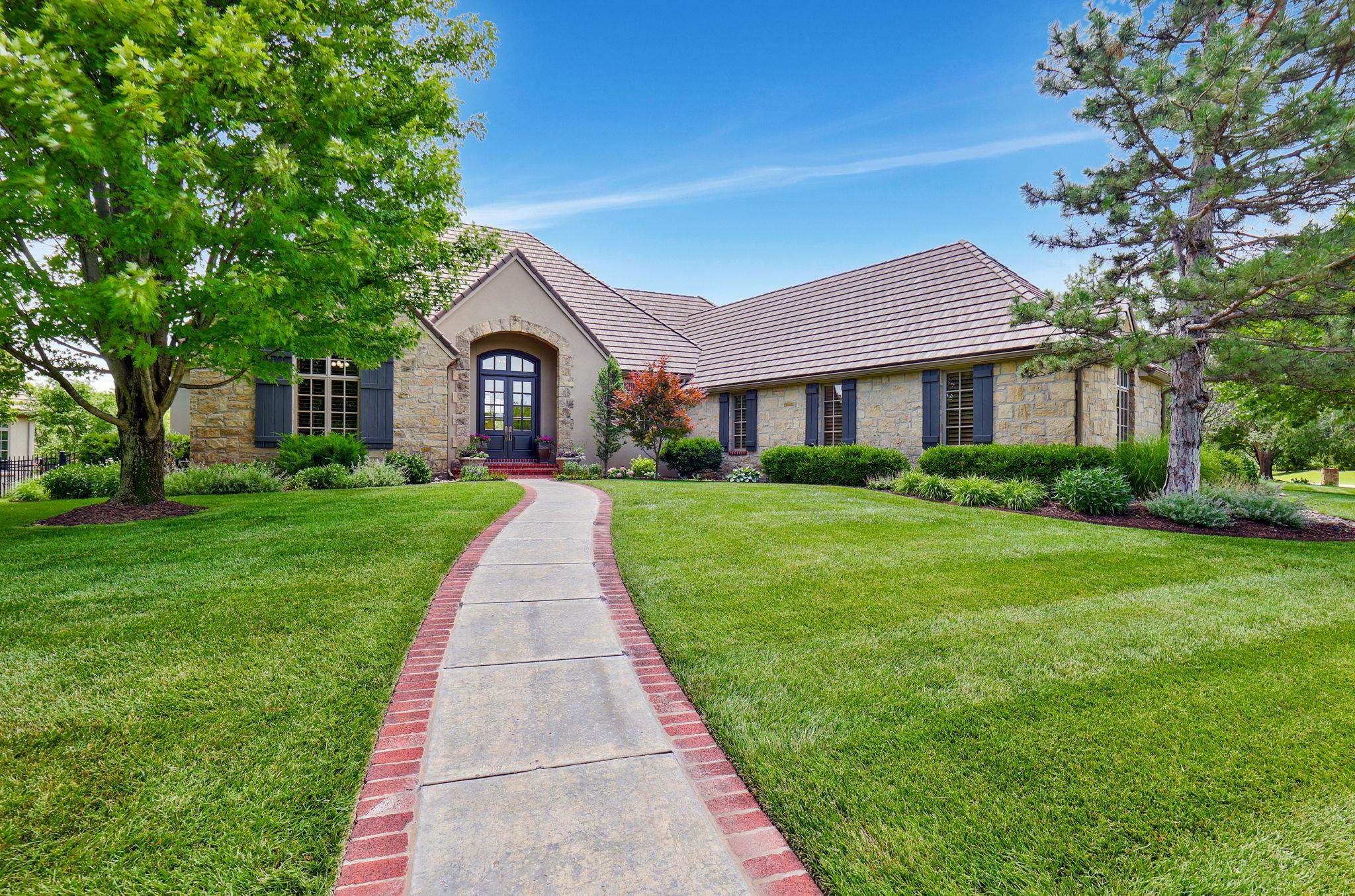 223 E Pine Meadow Court Andover KS 67002