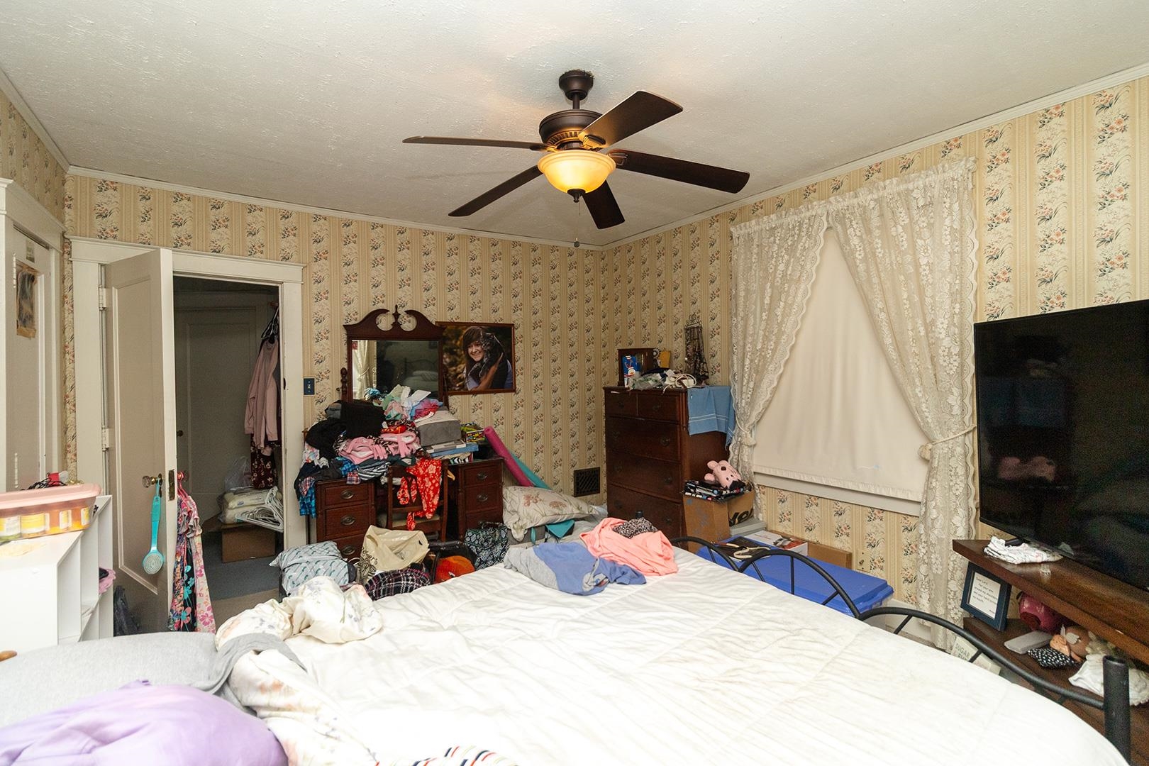 306 E 13th Hutchinson KS 67501