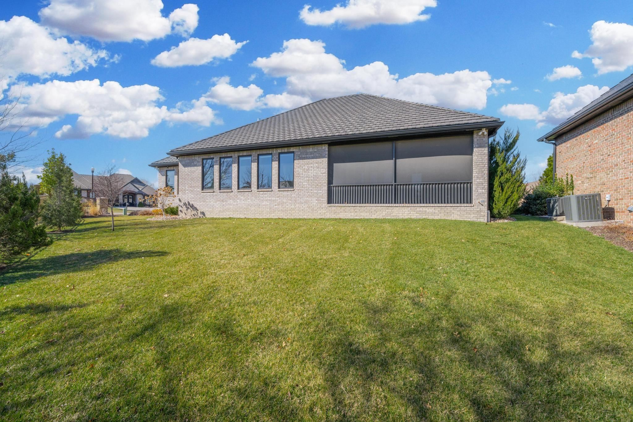 2012 N Veranda Circle Wichita KS 67206