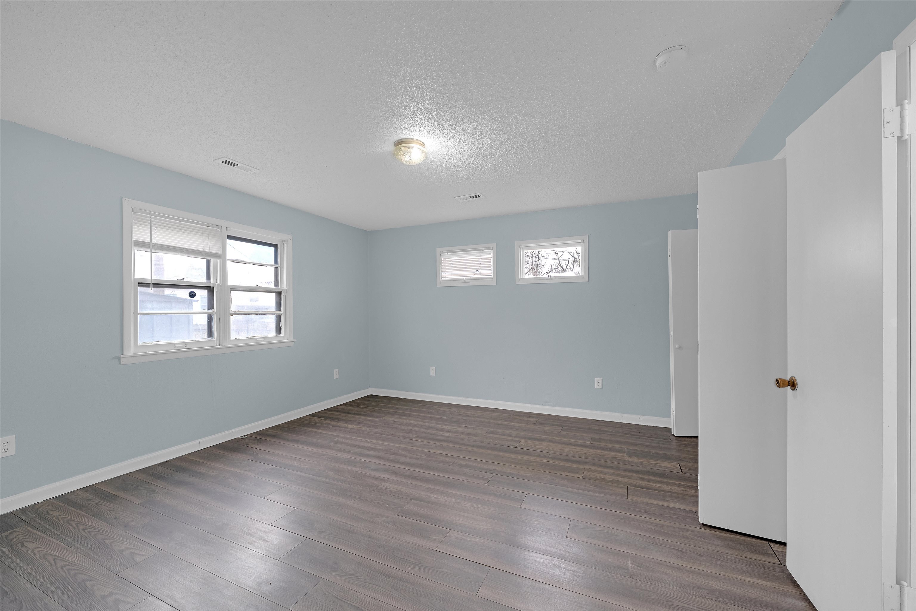 2102 W 35th Street S Wichita KS 67217