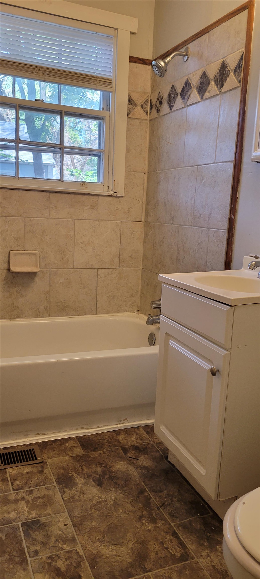 4339-4341 Bayley Wichita KS 67218