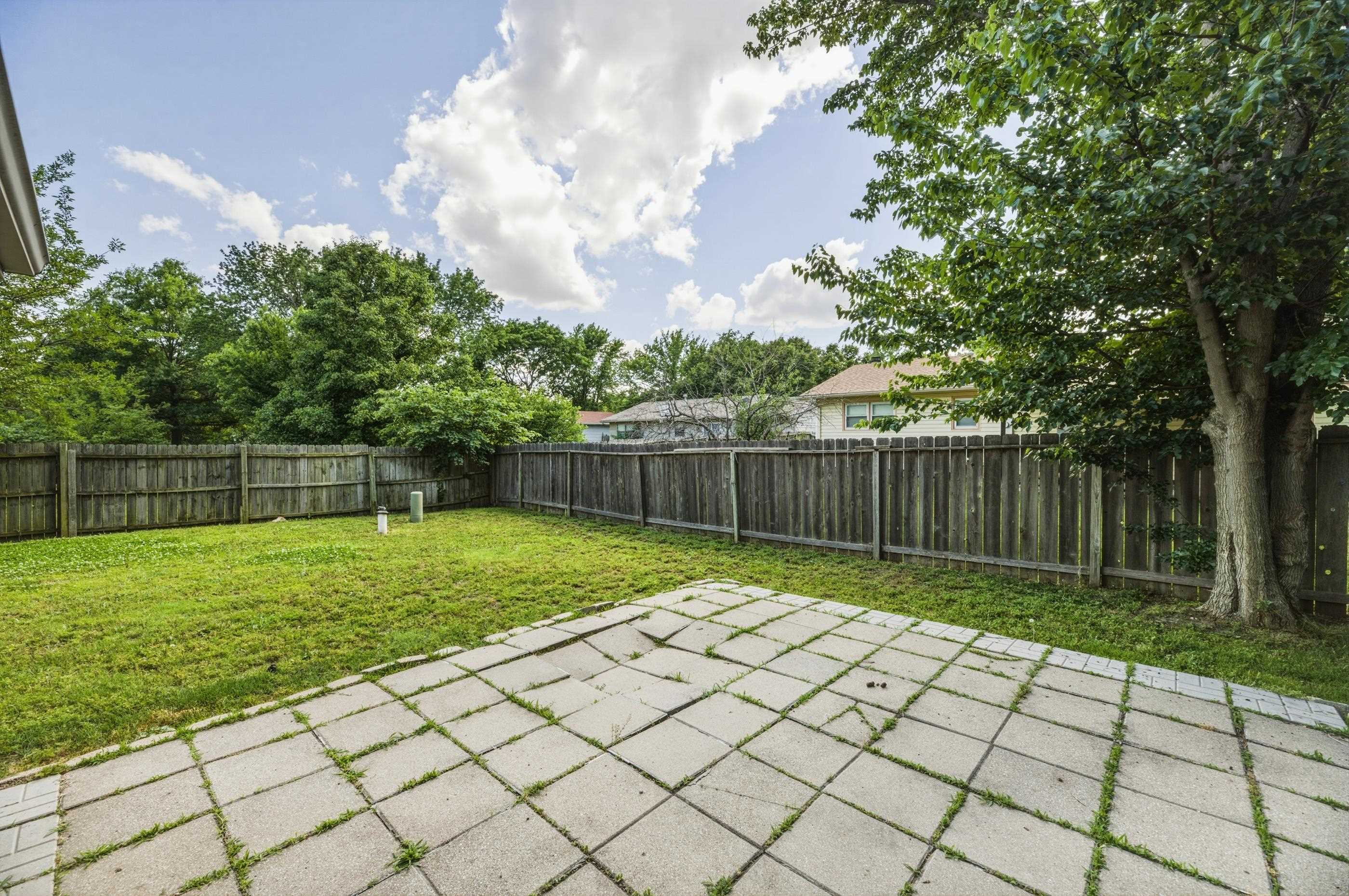 4109 N Danbury Street Bel Aire KS 67220