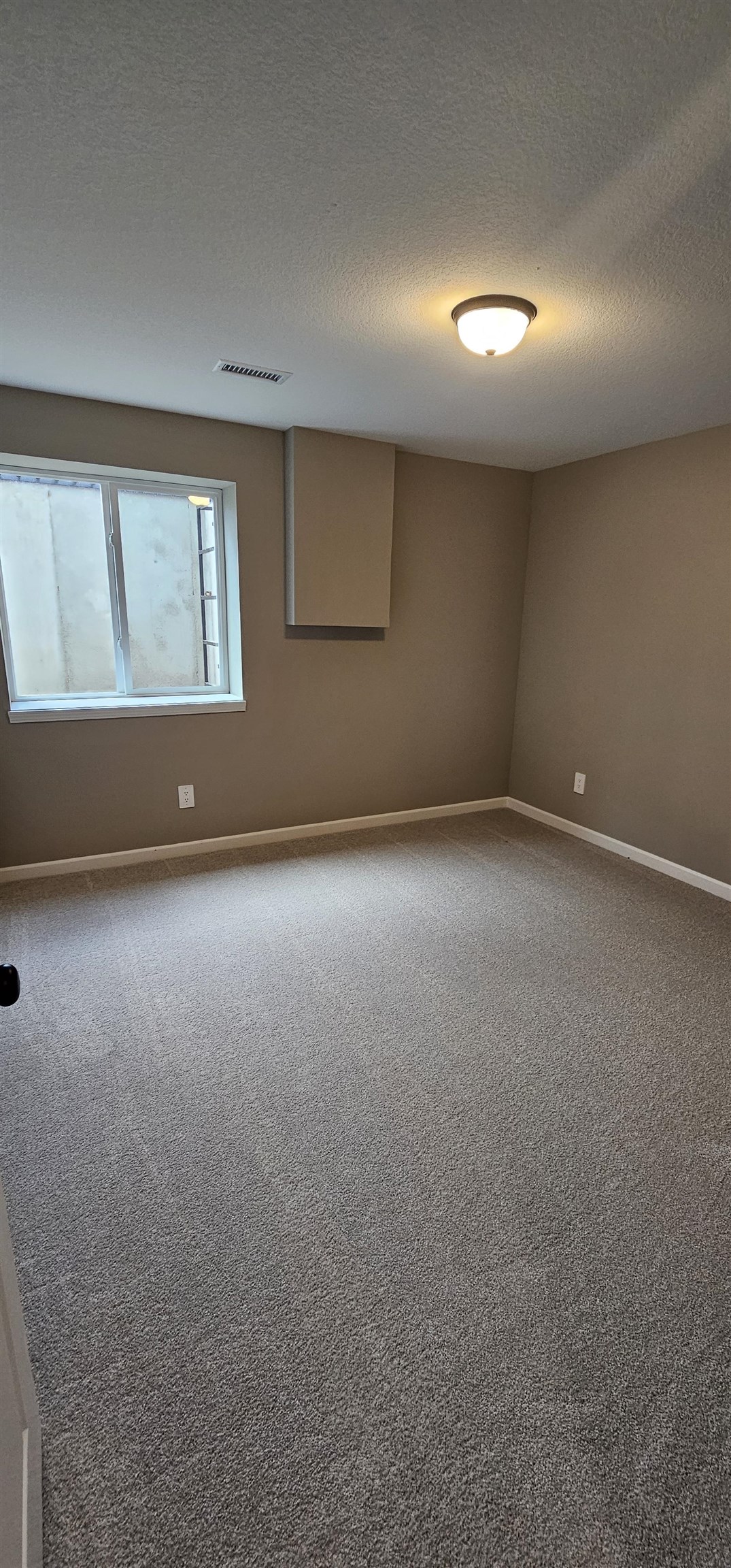 1913 S Herrington Street Wichita KS 67207