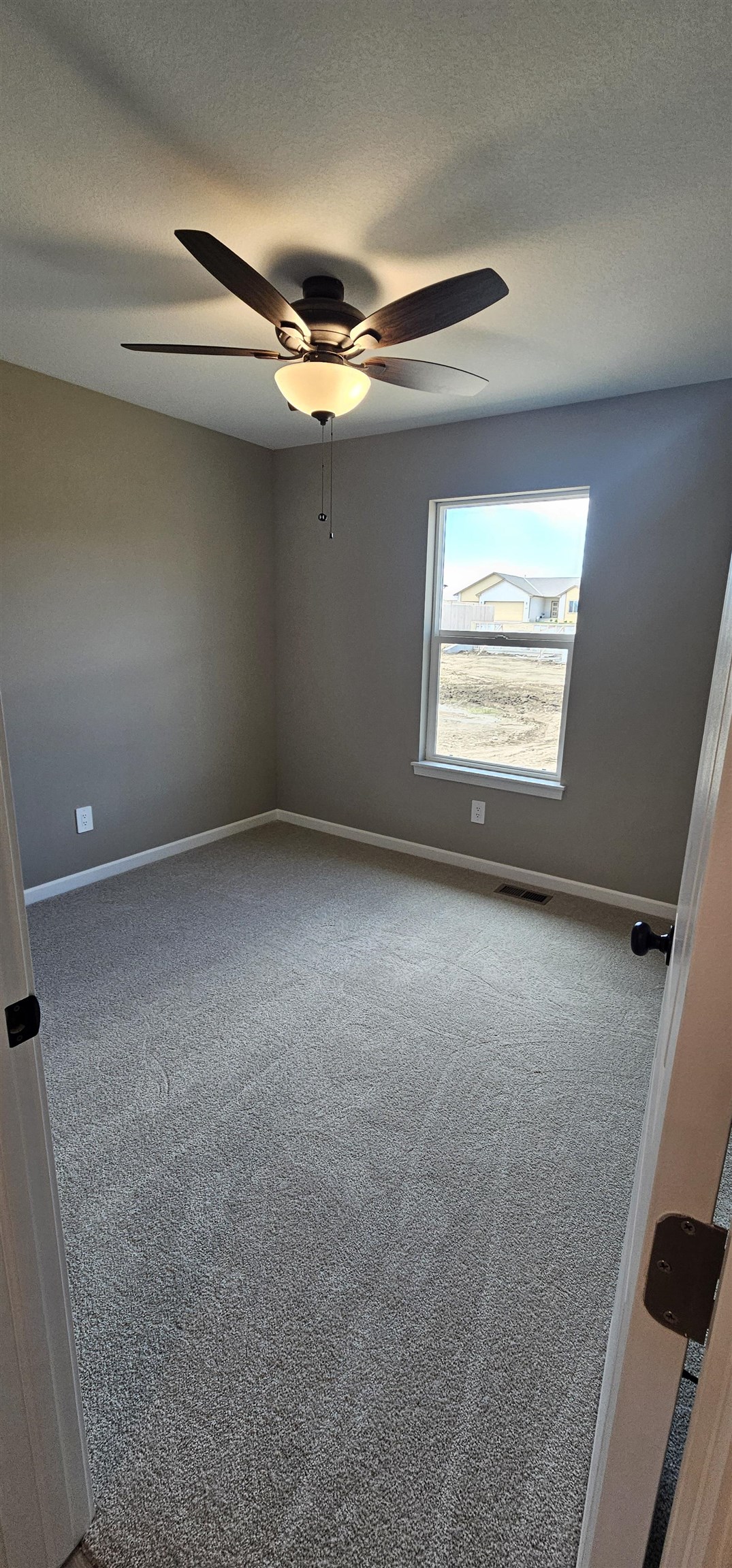 1913 S Herrington Street Wichita KS 67207