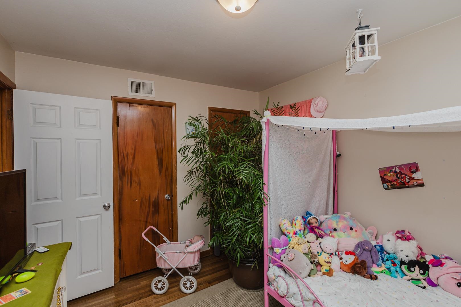 1321 E Wassall Wichita KS 67216