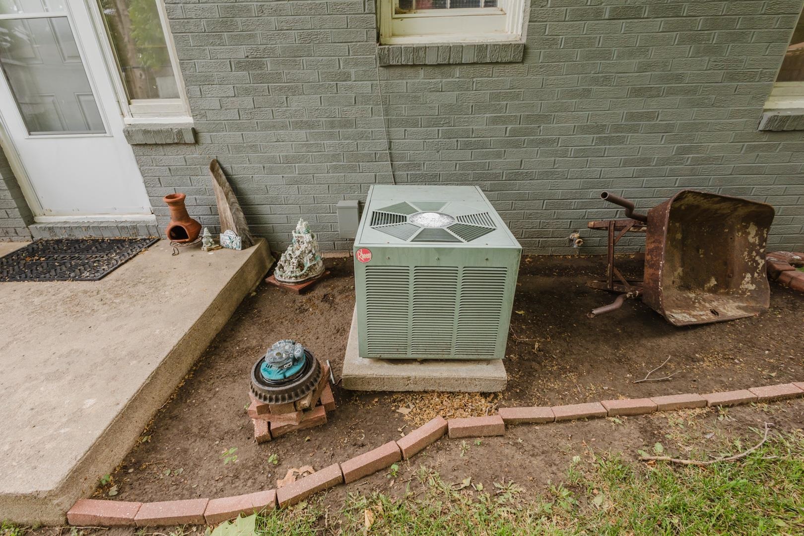 1321 E Wassall Wichita KS 67216