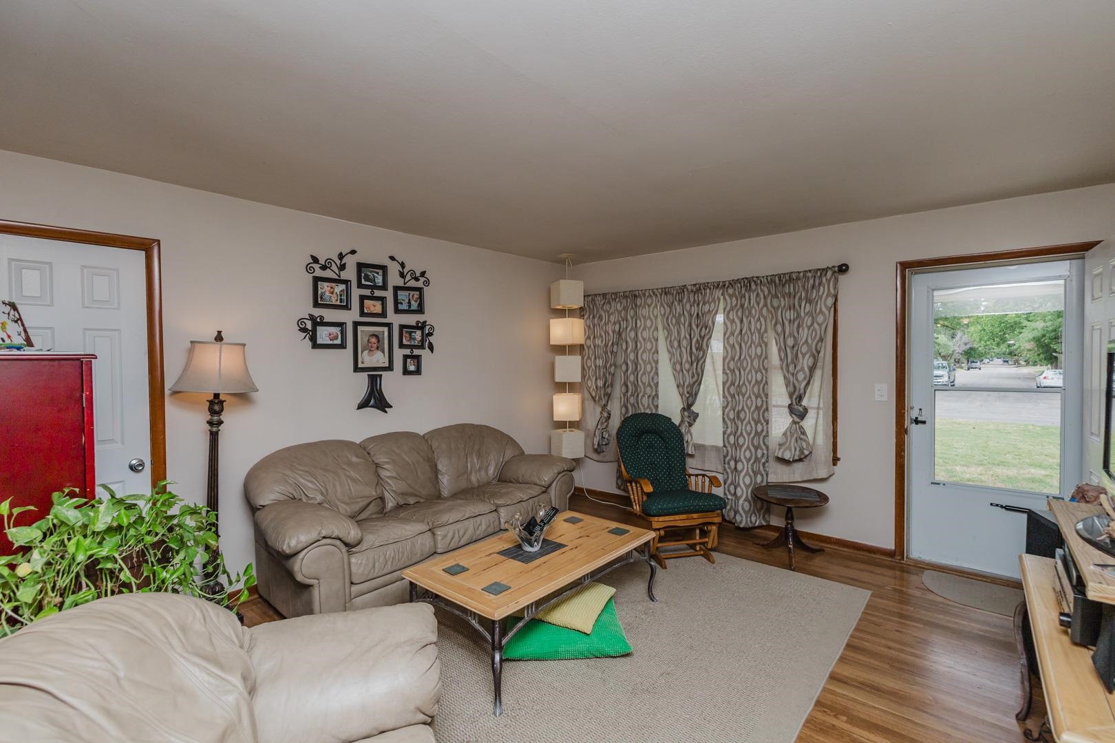 1321 E Wassall Wichita KS 67216