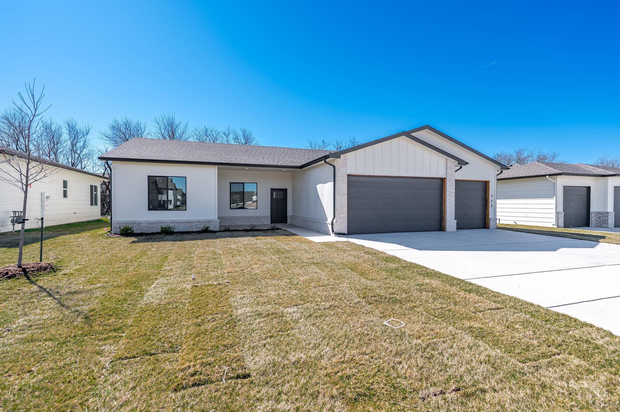713 E Elmwood Street Park City KS 67147