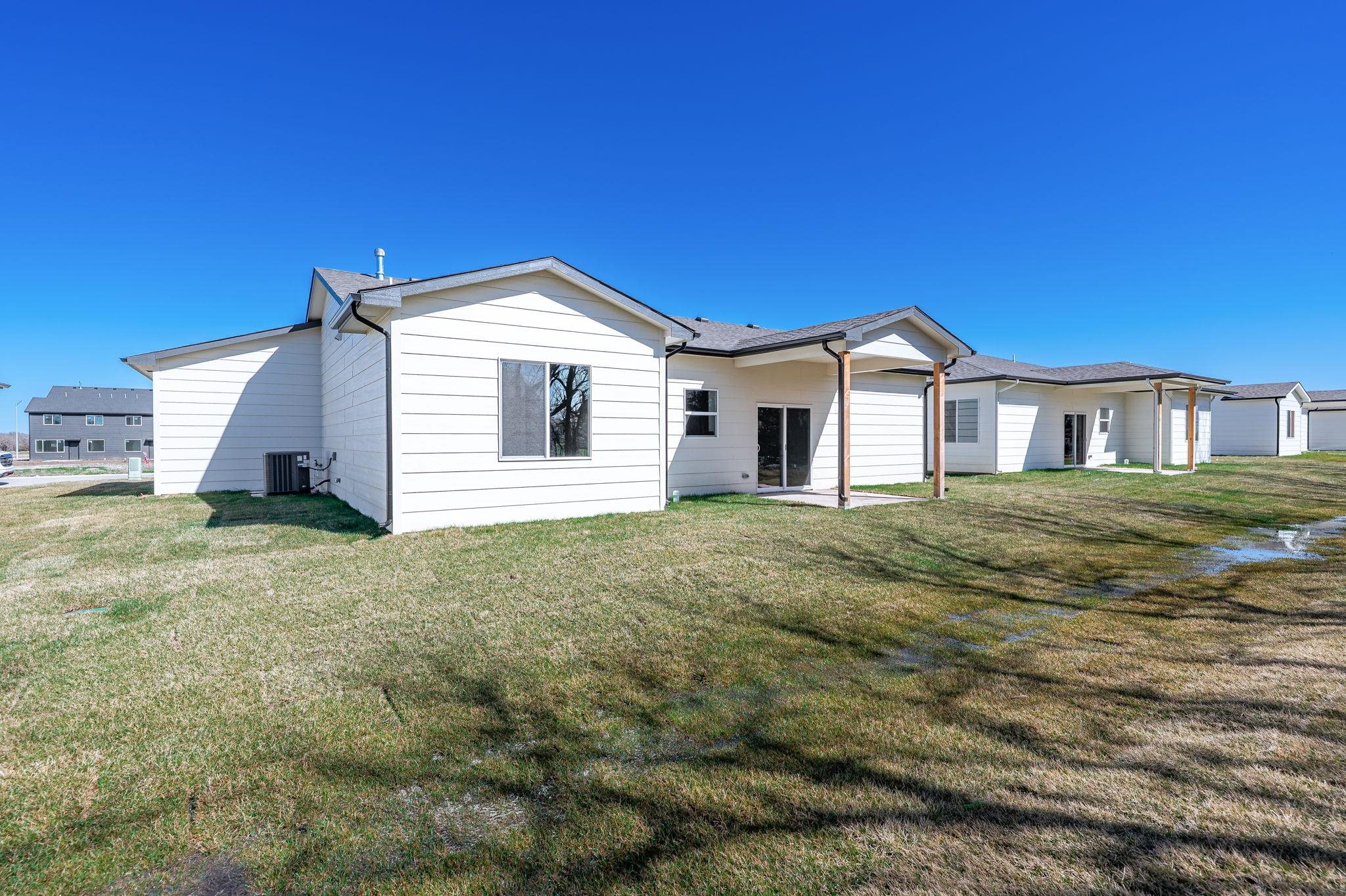 713 E Elmwood Street Park City KS 67147