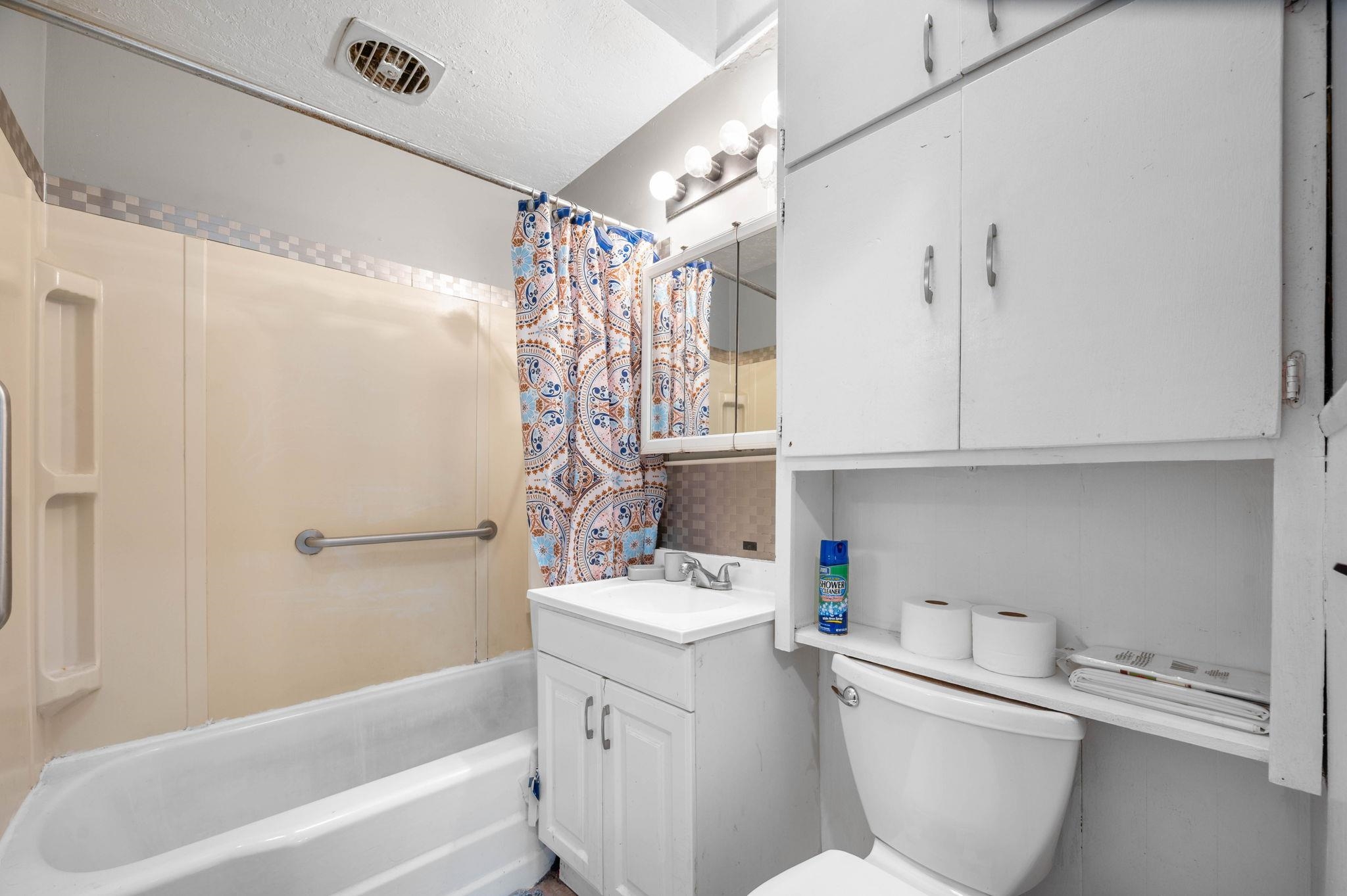 1448 N Prairie Lane Derby KS 67037