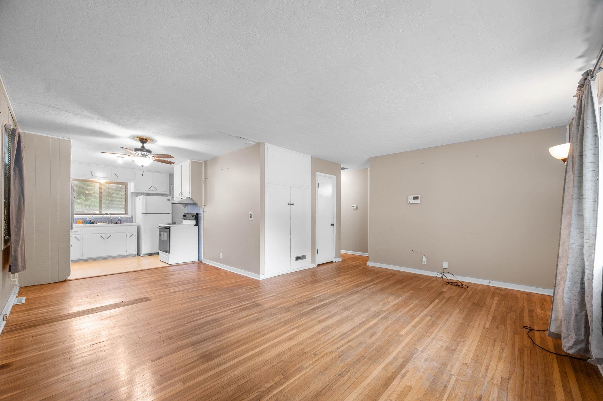 1448 N Prairie Lane Derby KS 67037