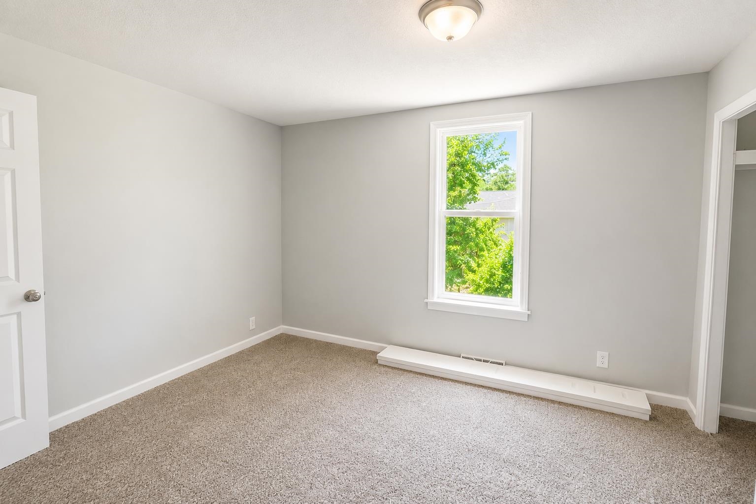1114 N Pine Street Newton KS 67114