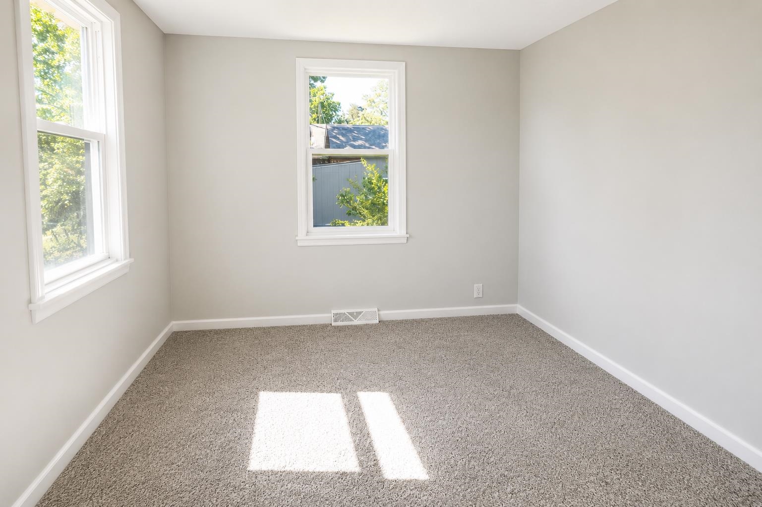 1114 N Pine Street Newton KS 67114