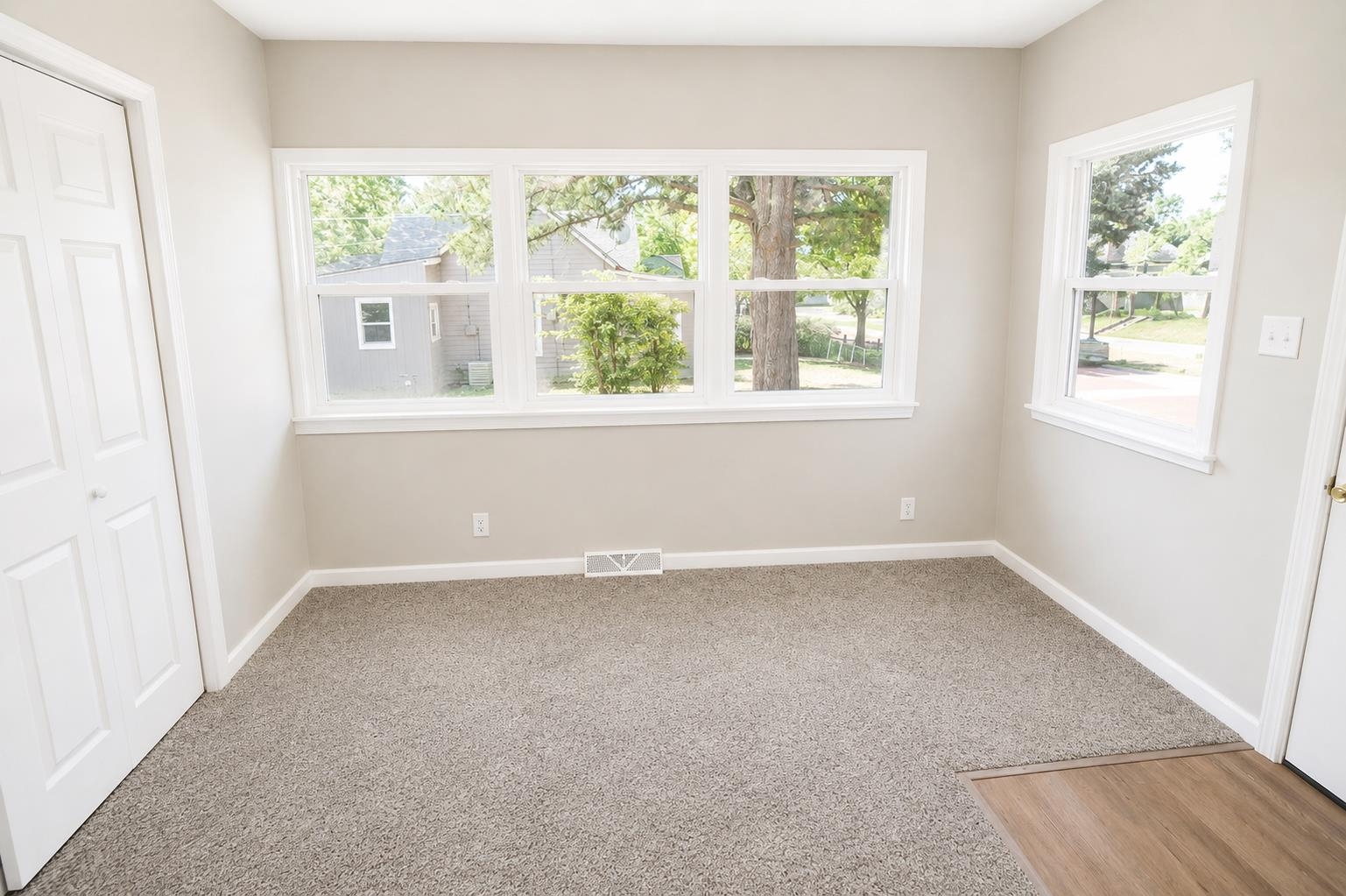 1114 N Pine Street Newton KS 67114