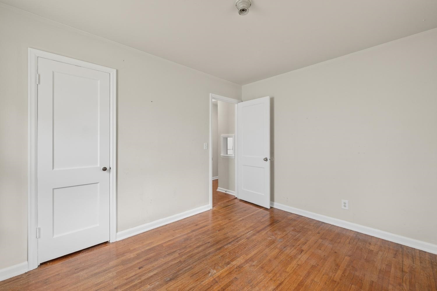2531 S Washington Avenue Wichita KS 67216