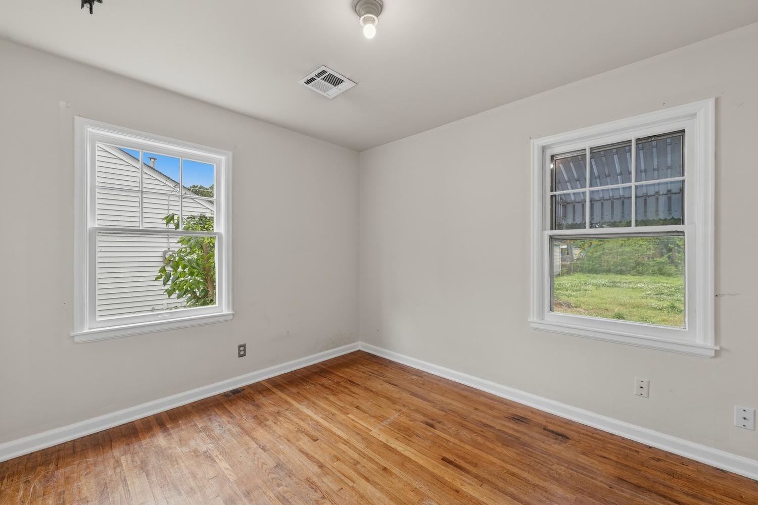 2531 S Washington Avenue Wichita KS 67216