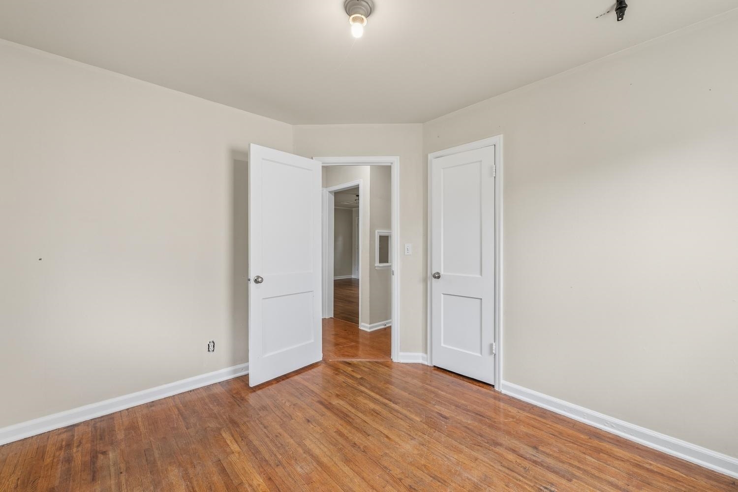 2531 S Washington Avenue Wichita KS 67216