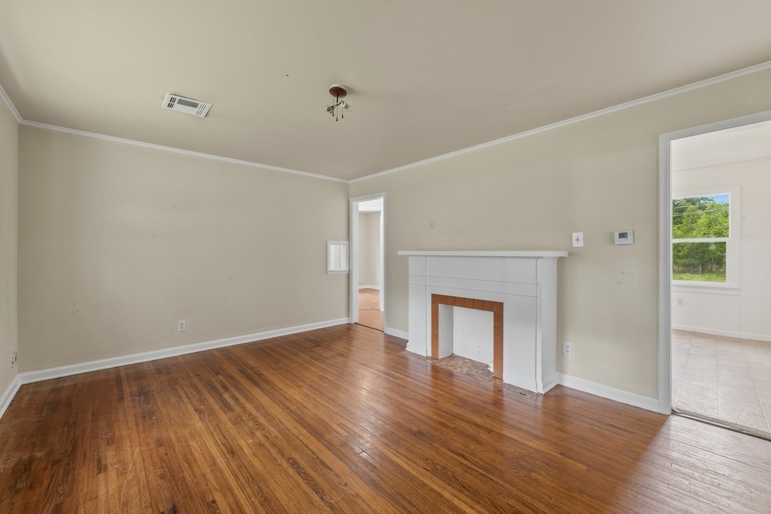 2531 S Washington Avenue Wichita KS 67216