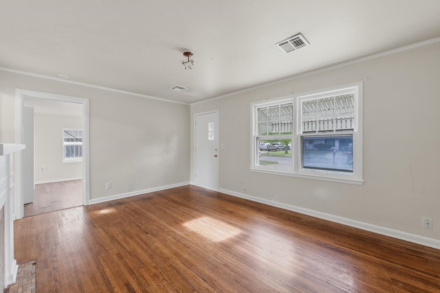 2531 S Washington Avenue Wichita KS 67216