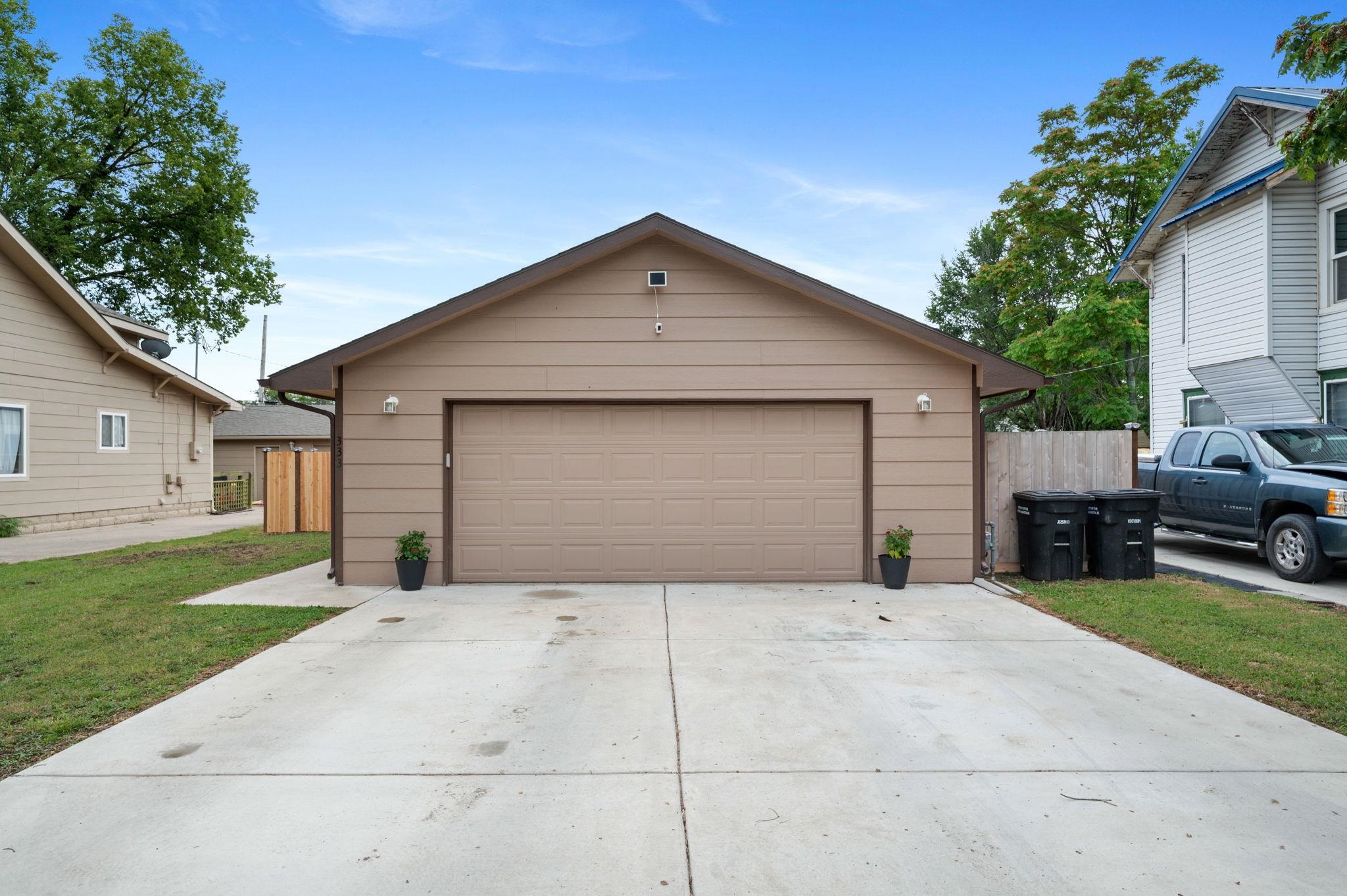 333 E Clark Avenue Augusta KS 67010