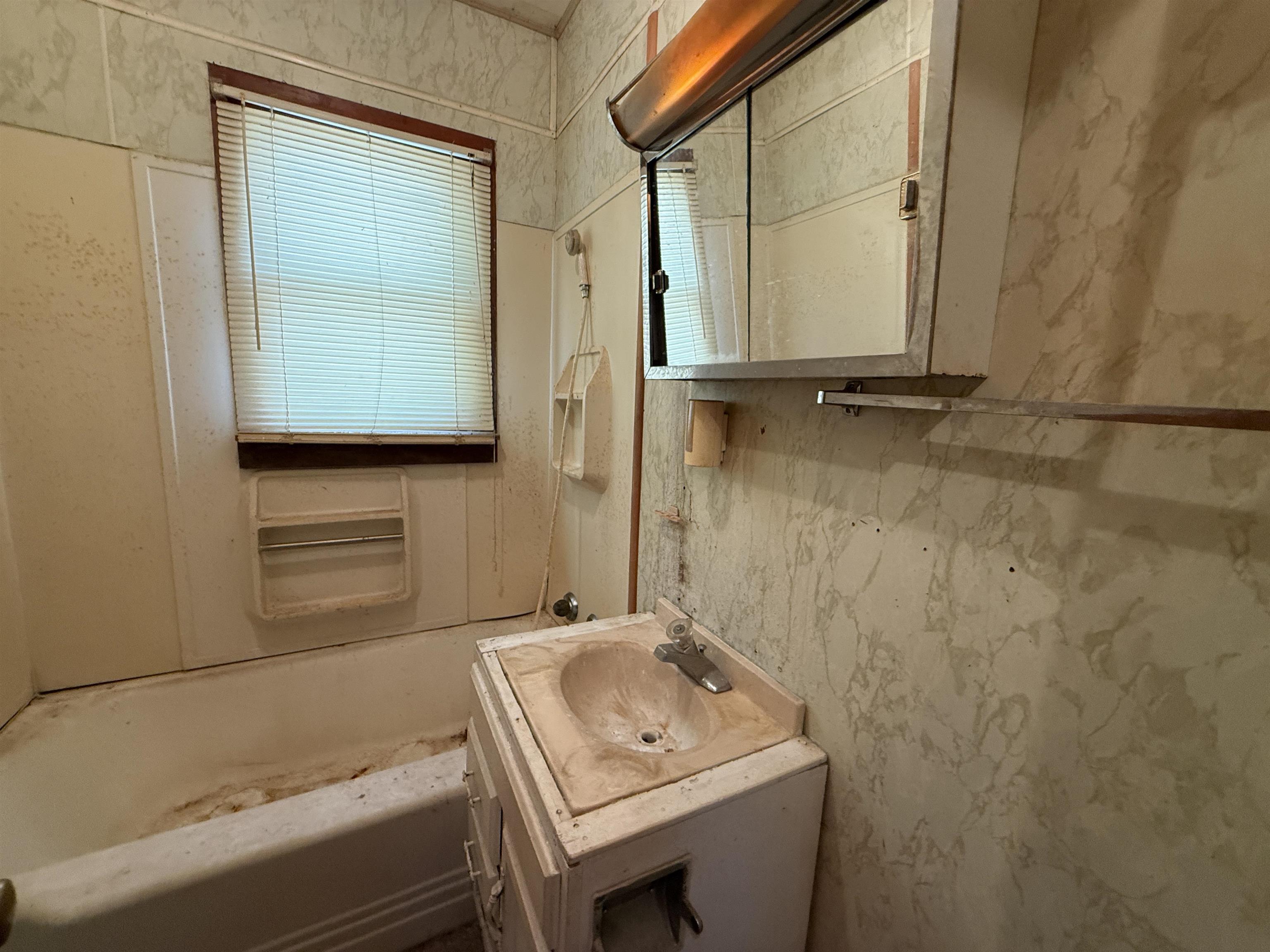 627 N Summit Street El Dorado KS 67042