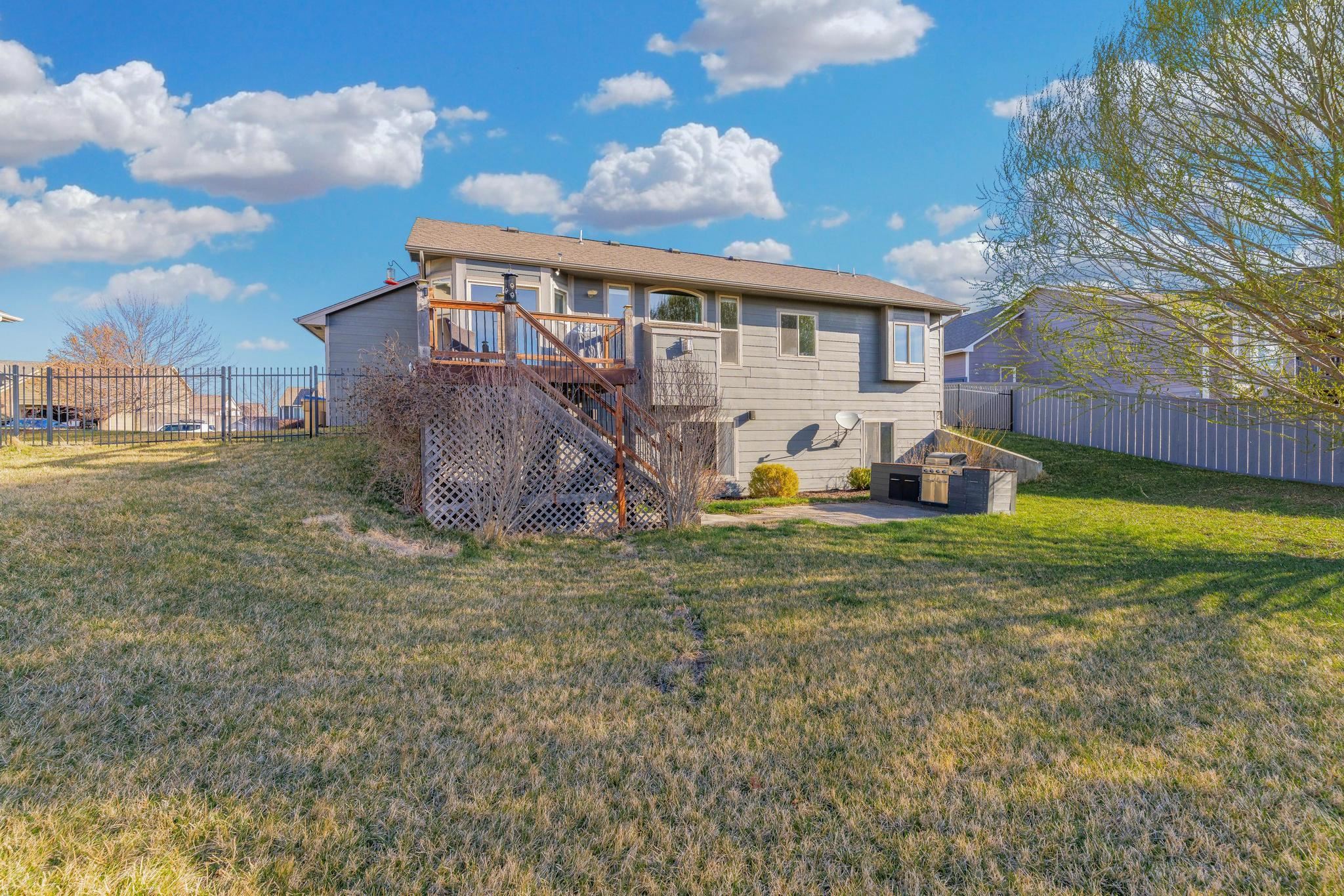 603 W Fieldstone Court Andover KS 67002