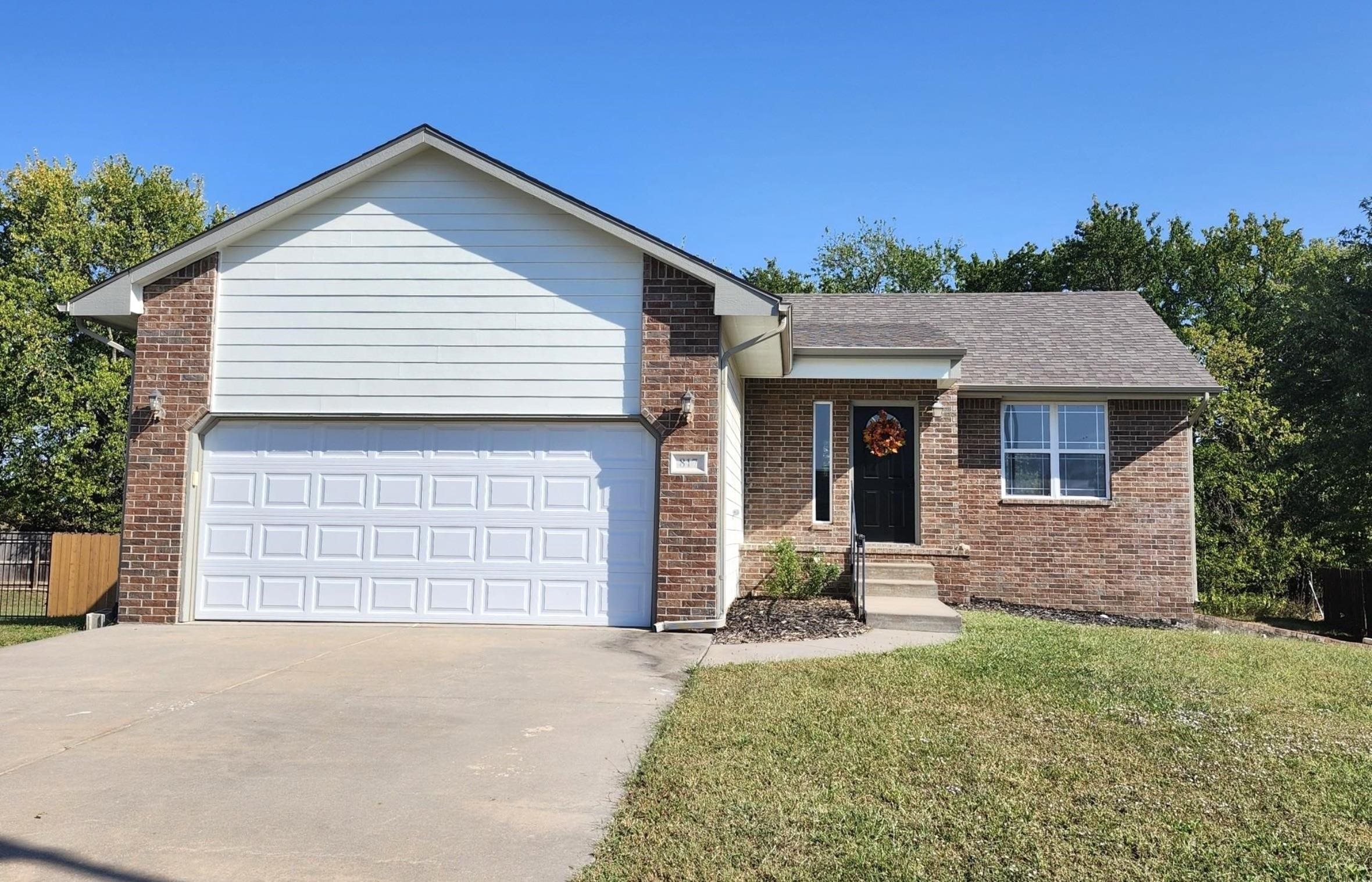 817 E Hedgewood Andover KS 67002