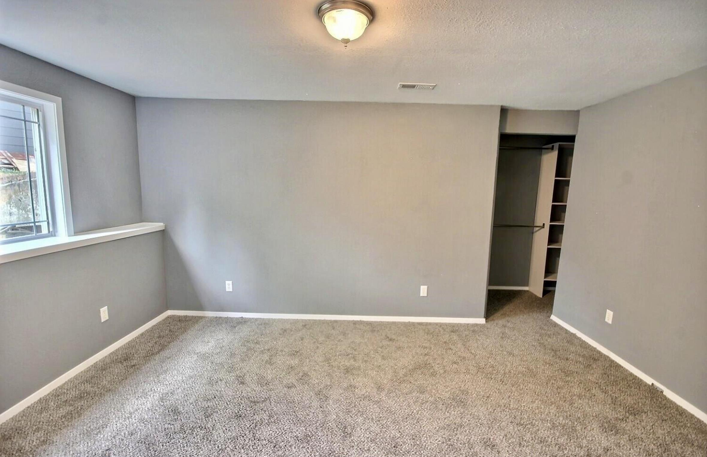 817 E Hedgewood Andover KS 67002