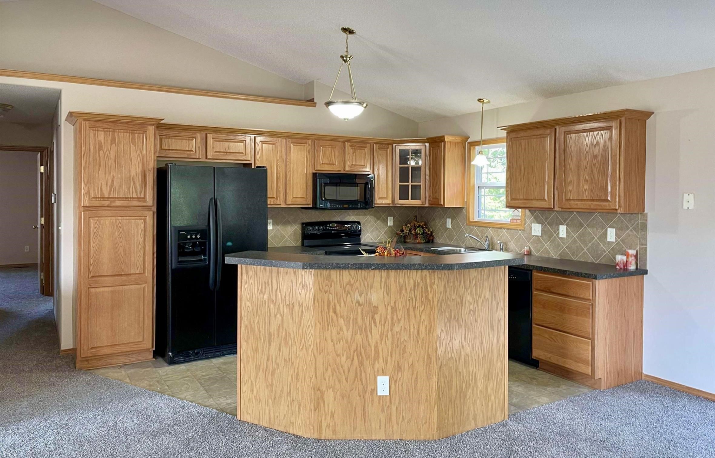 817 E Hedgewood Andover KS 67002